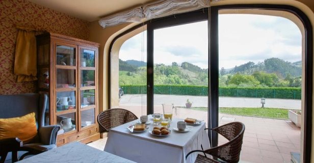 Apartamentos La Casona De La Roza