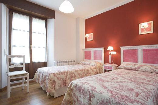 Apartamentos La Fonda De Bustio