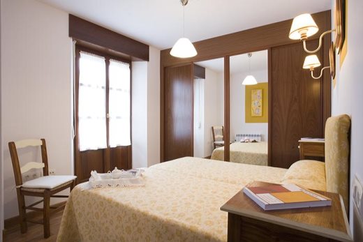 Apartamentos La Fonda De Bustio