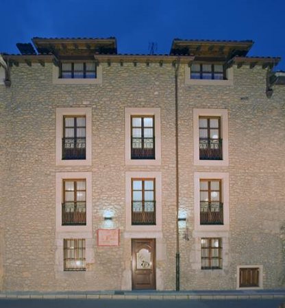 Apartamentos La Fonda De Bustio