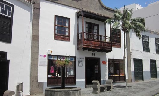 Apartamentos La Fuente