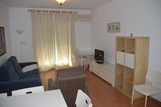 Apartamentos La Giralda