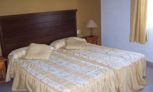 Apartamentos La Granja