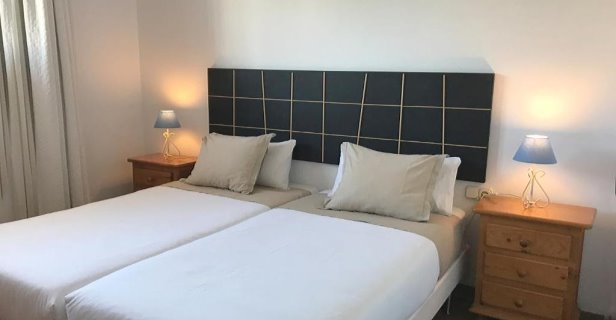 Apartamentos La Mundial
