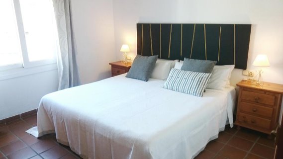 Apartamentos La Mundial