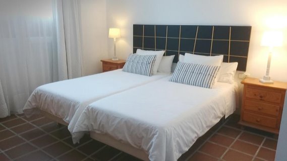 Apartamentos La Mundial
