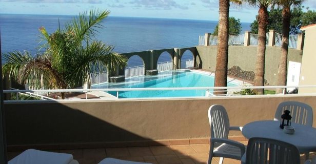 Apartamentos La Muralla