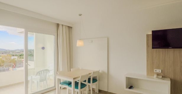 Apartamentos La Santa Maria