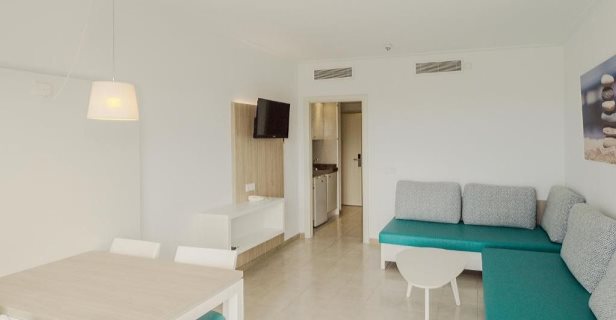 Apartamentos La Santa Maria