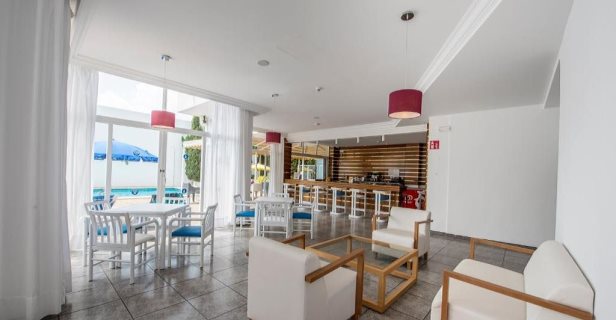 Apartamentos La Santa Maria
