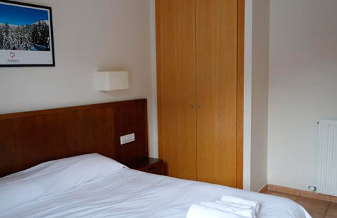 Apartamentos La Serrera