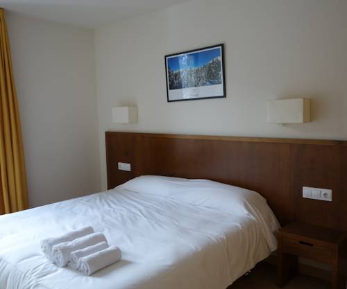 Apartamentos La Serrera