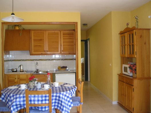 Apartamentos Las Brisas I & II