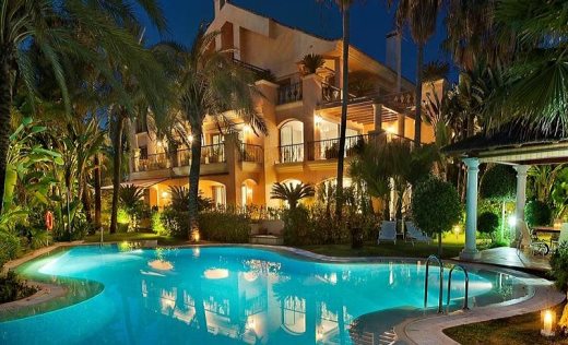 Apartamentos Las Mimosas
