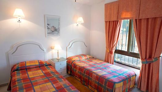 Apartamentos Las Mimosas Beach Club