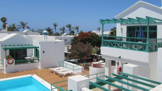 Apartamentos Las Palmeras