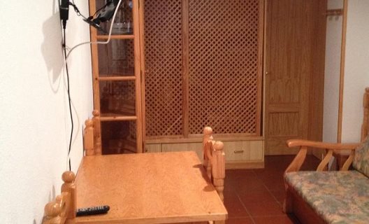 Apartamentos Las Tuyas 3000
