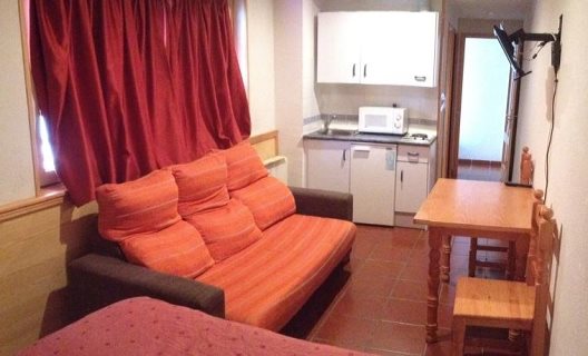Apartamentos Las Tuyas 3000