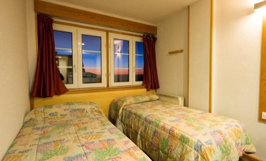 Apartamentos Las Tuyas 3000