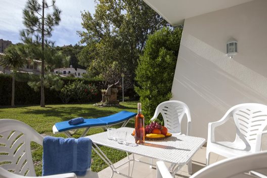 Apartamentos Leo