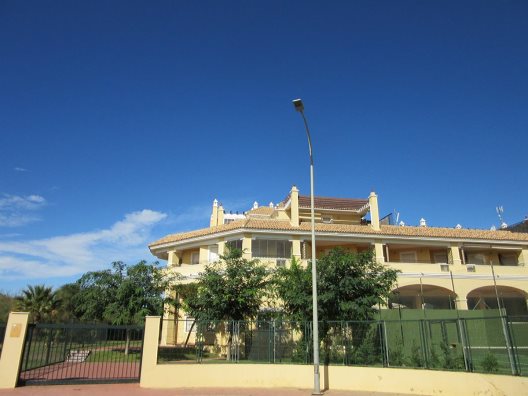 Apartamentos Leo Los Mirlos