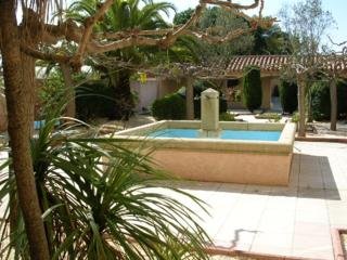 Apartamentos Les Alberes