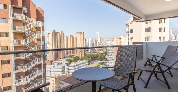 Apartamentos Levante Beach