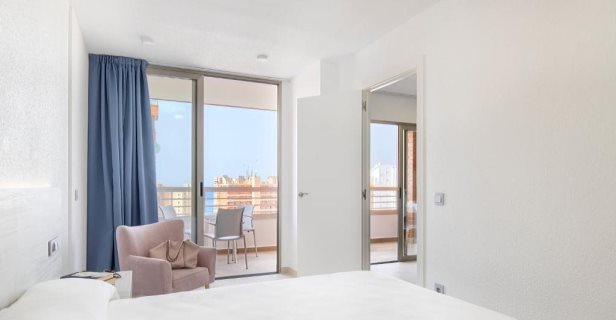 Apartamentos Levante Lux