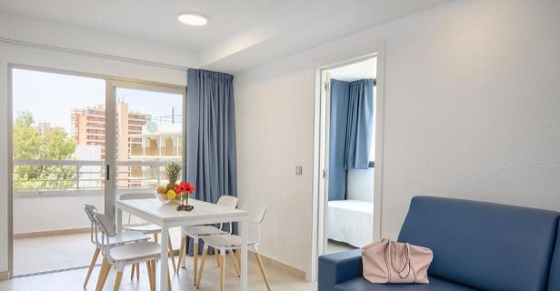 Apartamentos Levante Lux