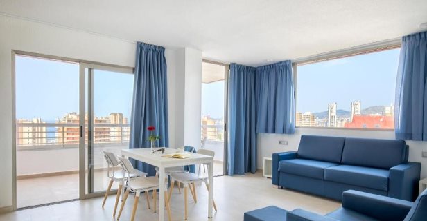 Apartamentos Levante Lux