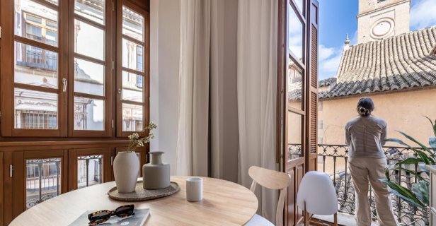 Apartamentos Líbere Málaga Teatro Romano