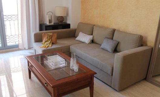 Apartamentos Life Alameda Colon