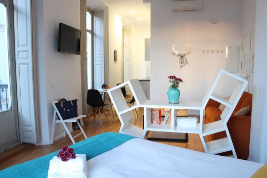 Apartamentos Life Calderon