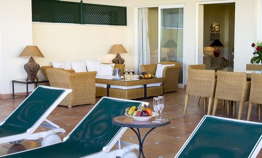 Apartamentos Livescape Guadalpin