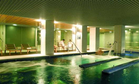 Apartamentos Livescape Guadalpin