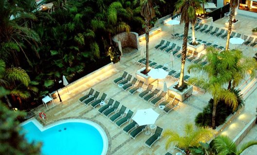 Apartamentos Livescape Guadalpin