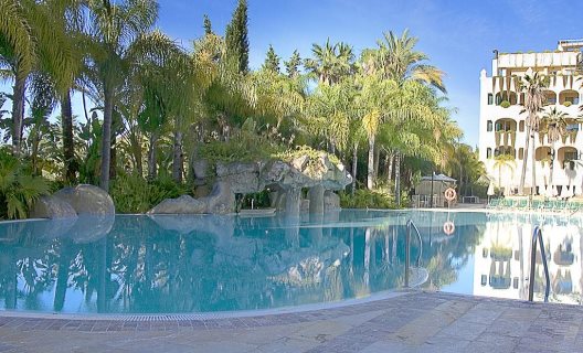 Apartamentos Livescape Guadalpin