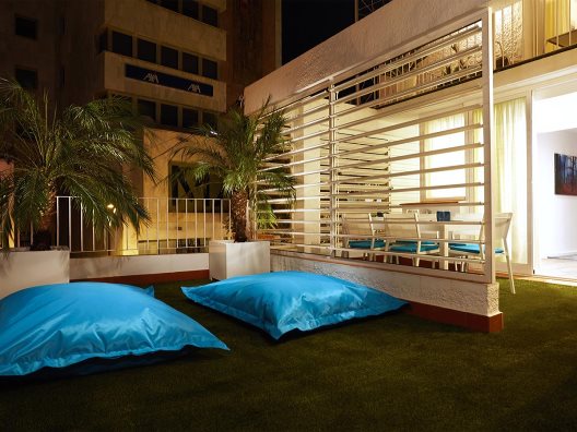 Apartamentos Livescape Soriano Suites