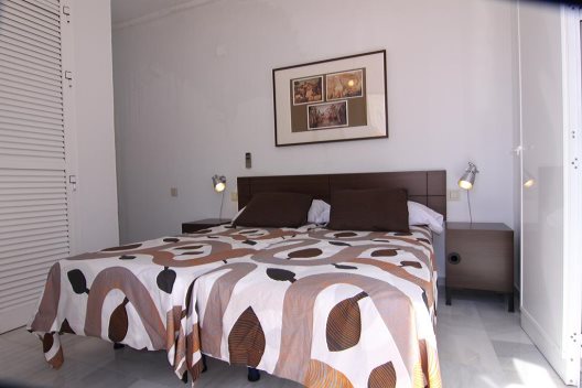 Apartamentos Living Sevilla Garcia De Vinuesa