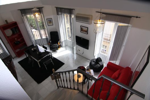 Apartamentos Living Sevilla Garcia De Vinuesa
