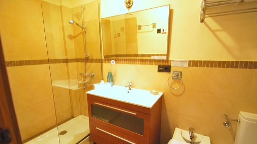 Apartamentos Living Sevilla Lumbreras