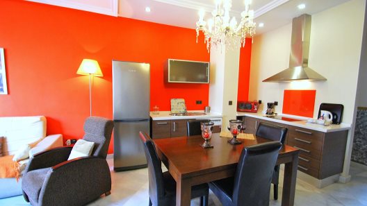 Apartamentos Living Sevilla Lumbreras