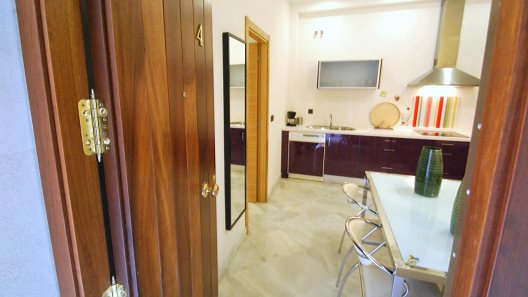 Apartamentos Living Sevilla Lumbreras