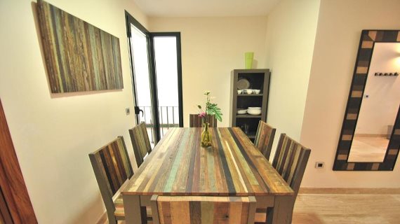 Apartamentos Living Sevilla Maestranza