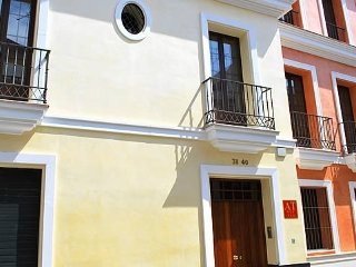 Apartamentos Living Sevilla San Lorenzo