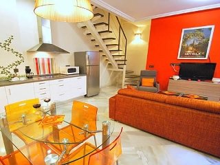 Apartamentos Living Sevilla San Lorenzo
