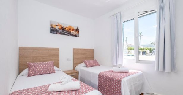 Apartamentos Llebeig