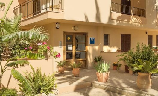 Apartamentos Los Álamos