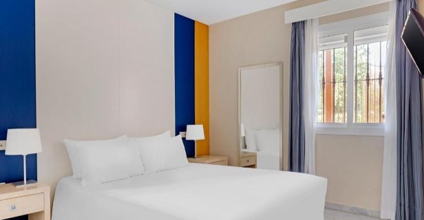 Apartamentos Los Amigos Beach Club By Diamond Resorts