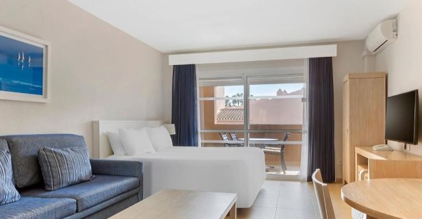 Apartamentos Los Amigos Beach Club By Diamond Resorts